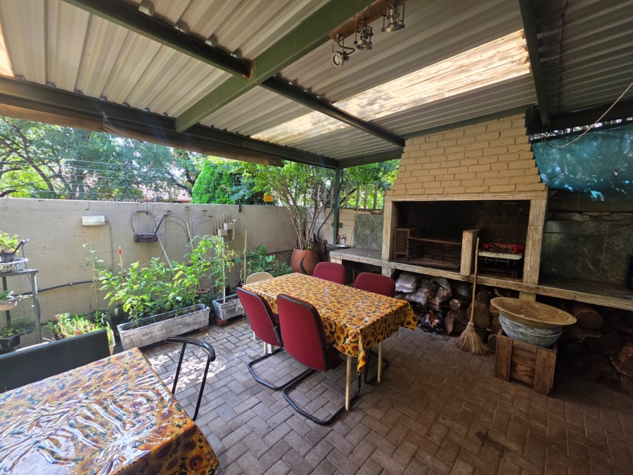 2 Bedroom Property for Sale in Vaalpark Free State